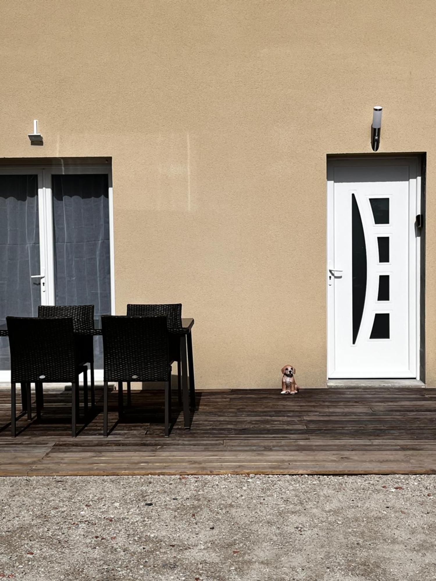 Edendebruges Apartment Luaran gambar