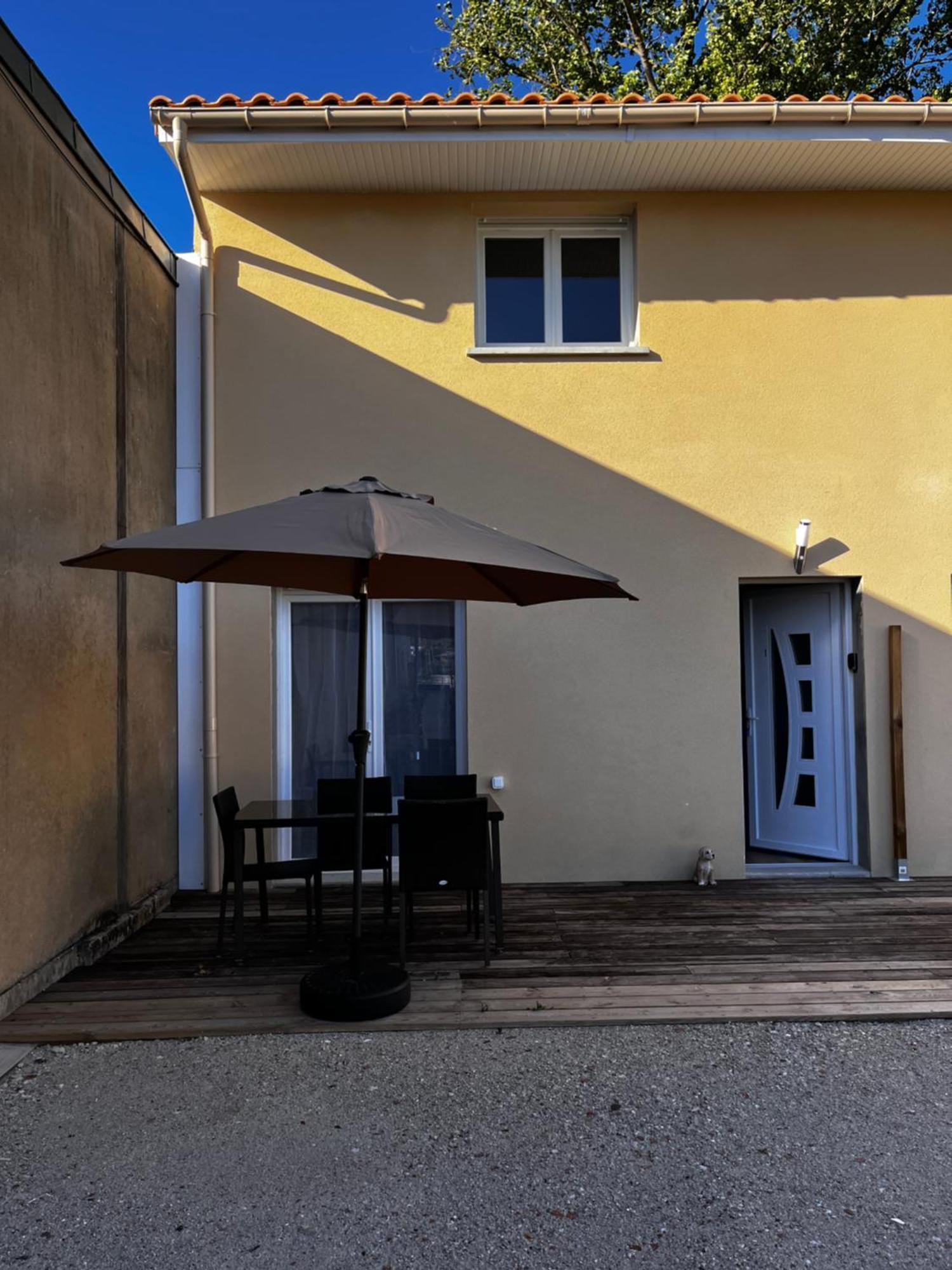 Edendebruges Apartment Luaran gambar